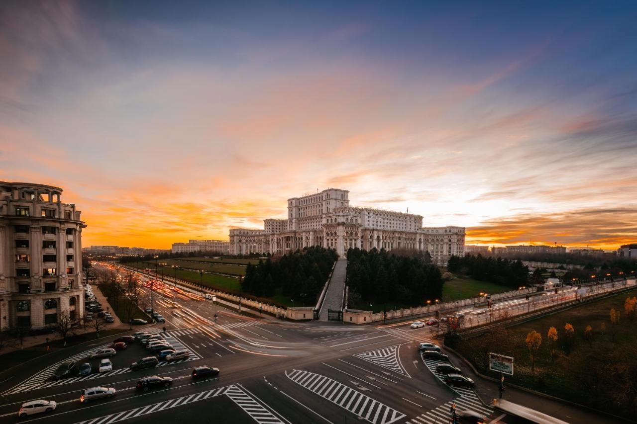 Sunsets At The Palace Bukarest Exterior foto